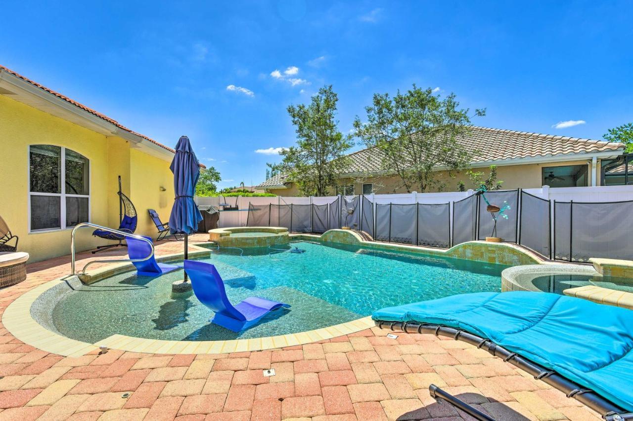 Sun-Soaked Sarasota Oasis With Pool And Hot Tub!ヴィラ エクステリア 写真